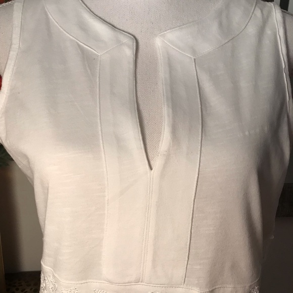 Top - Picture 2 of 4